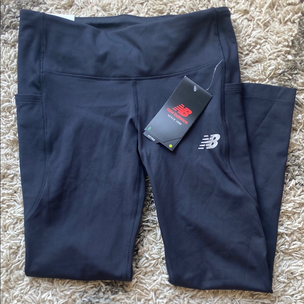 NWT New Balance Impact Cropped Black Leggings
